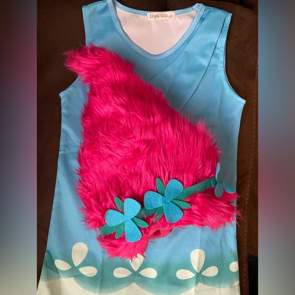 Trolls - Poppy wig and dress - Kids Halloween - Picture 1 of 6